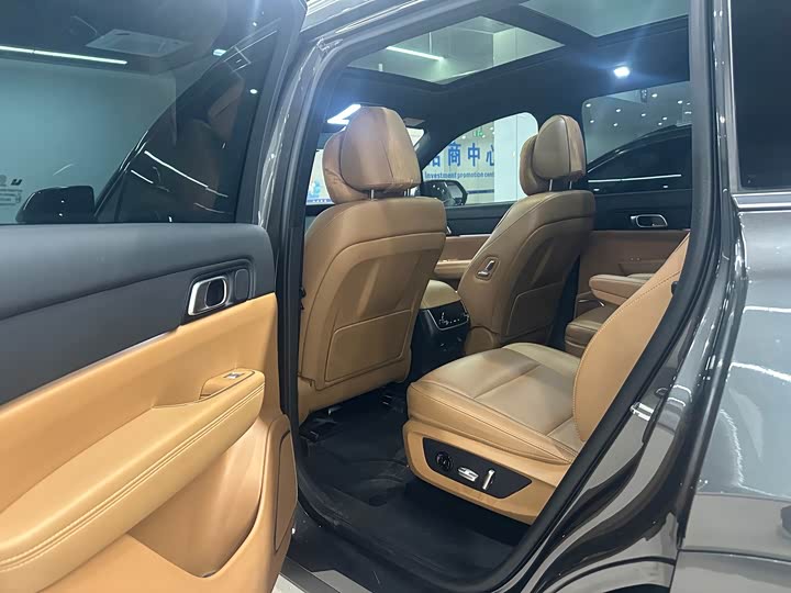 Фото 6 - LiXiang One