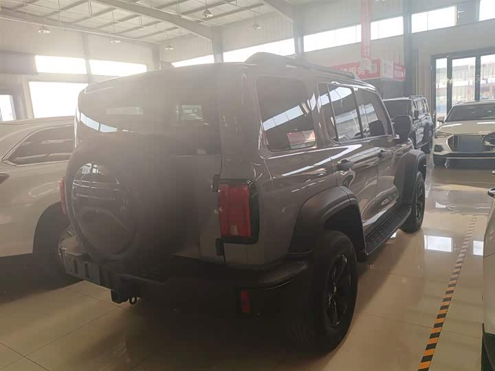 Фото 7 - Tank 300