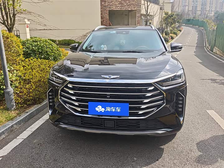 Фото 2 - Jetour X70