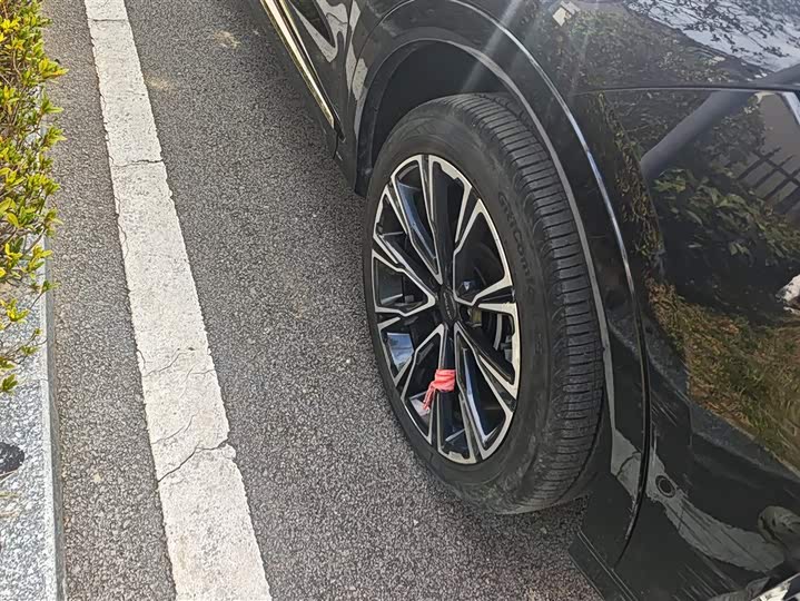 Фото 6 - Jetour X70