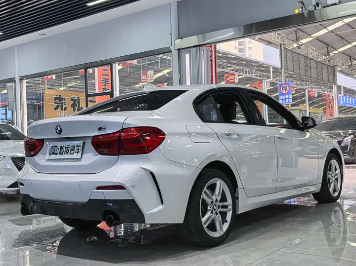 Фото 7 - BMW 1 Series