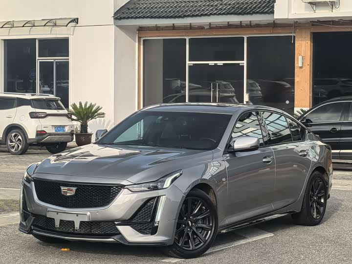 Фото 2 - Cadillac CT5