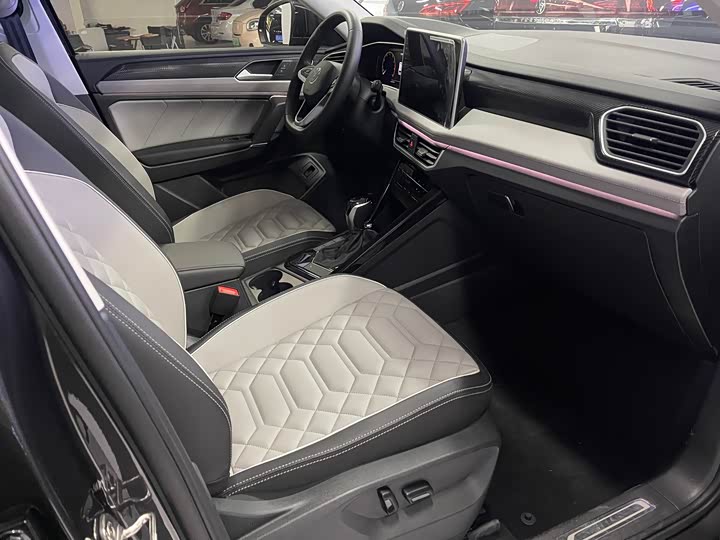 Фото 5 - Volkswagen Tayron