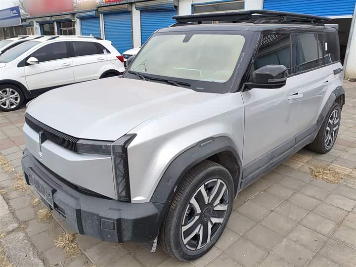 Фото 1 - Chery iCar 03