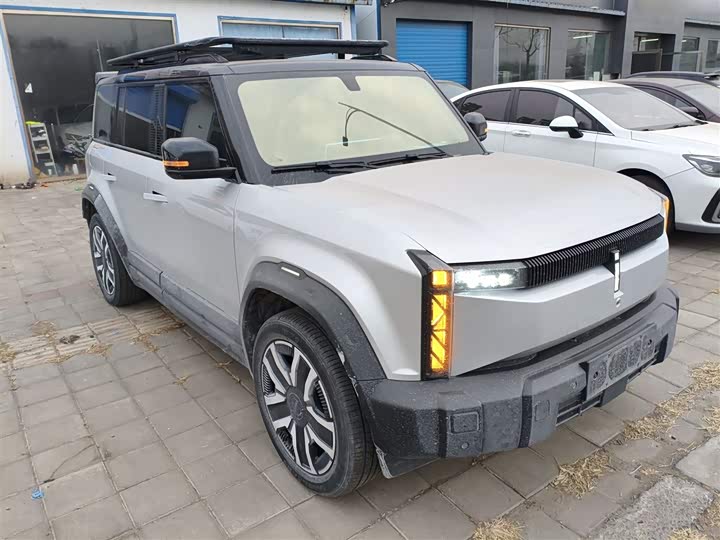 Фото 4 - Chery iCar 03