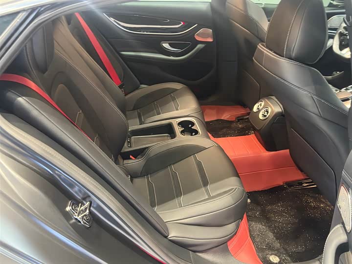 Фото 4 - Mercedes-Benz AMG GT