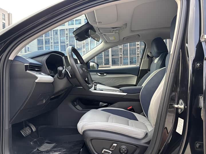 Фото 9 - Geely Preface