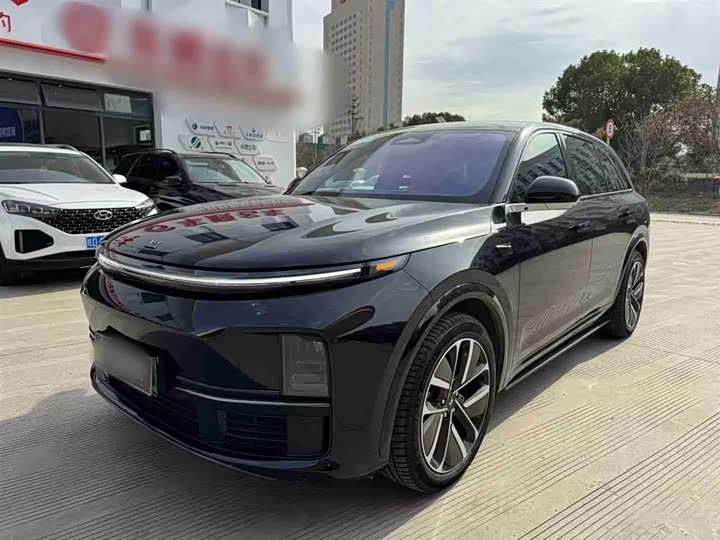 Фото 1 - LiXiang L7