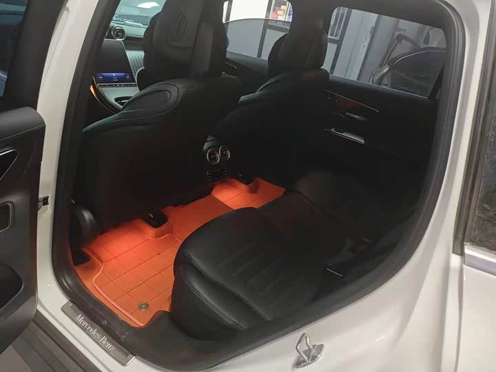 Фото 4 - Mercedes-Benz GLC-Class