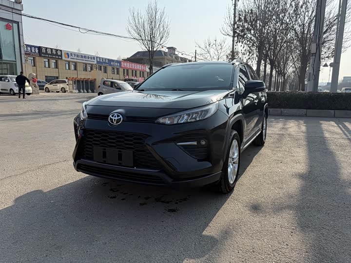 Фото 1 - Toyota Wildlander