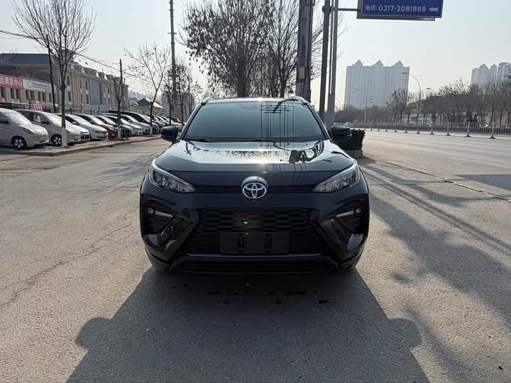 Фото 2 - Toyota Wildlander