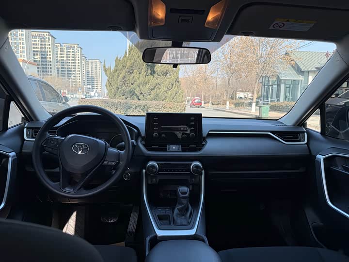 Фото 6 - Toyota Wildlander