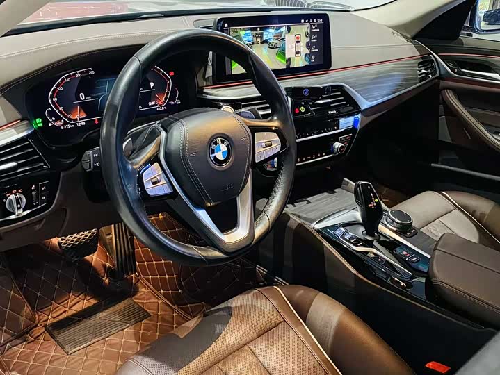 Фото 7 - BMW 5 Series