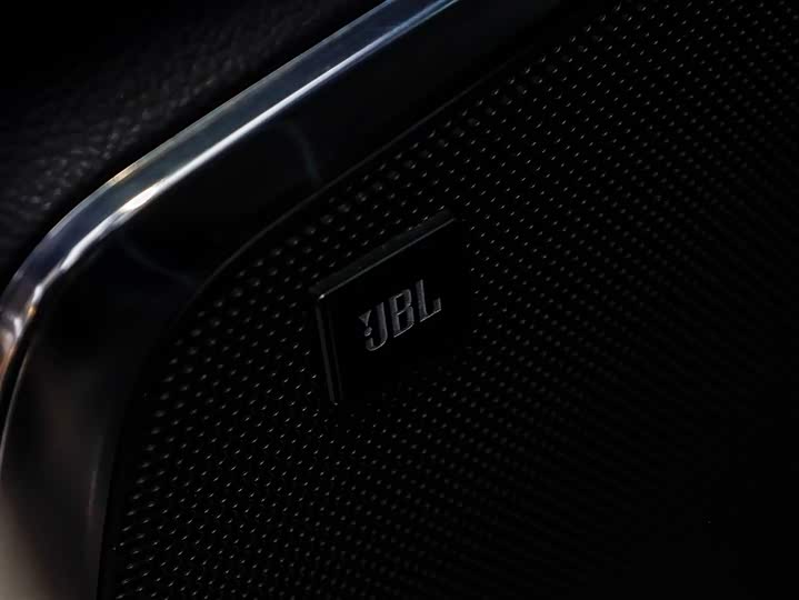 Фото 5 - Toyota Vellfire