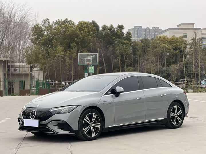 Фото 1 - Mercedes-Benz EQE