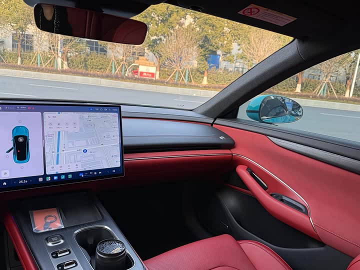 Фото 7 - Xiaomi SU7