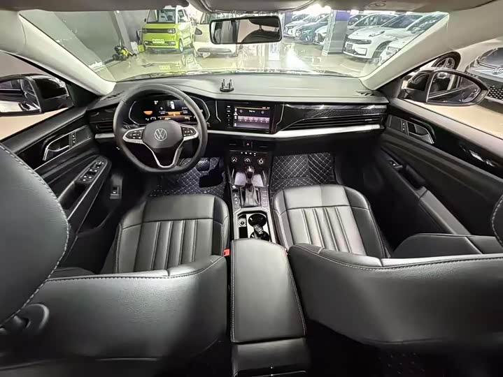 Фото 5 - Volkswagen Passat