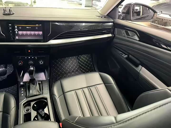 Фото 6 - Volkswagen Passat