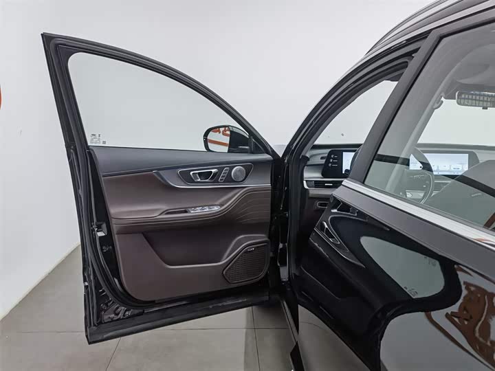 Фото 8 - Chery Tiggo 8 Pro