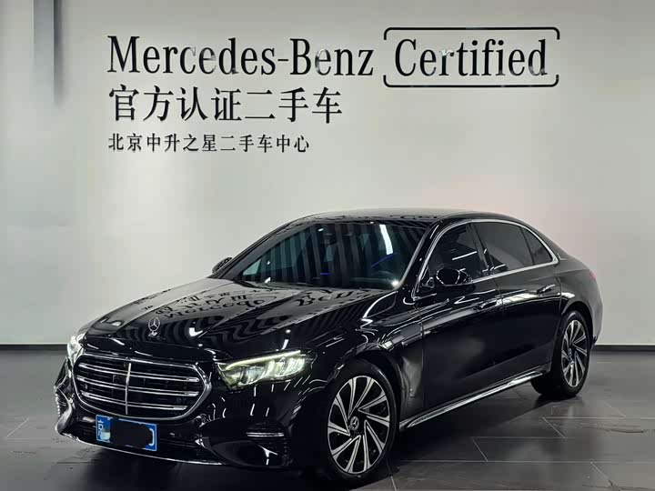 Фото 1 - Mercedes-Benz E-Class