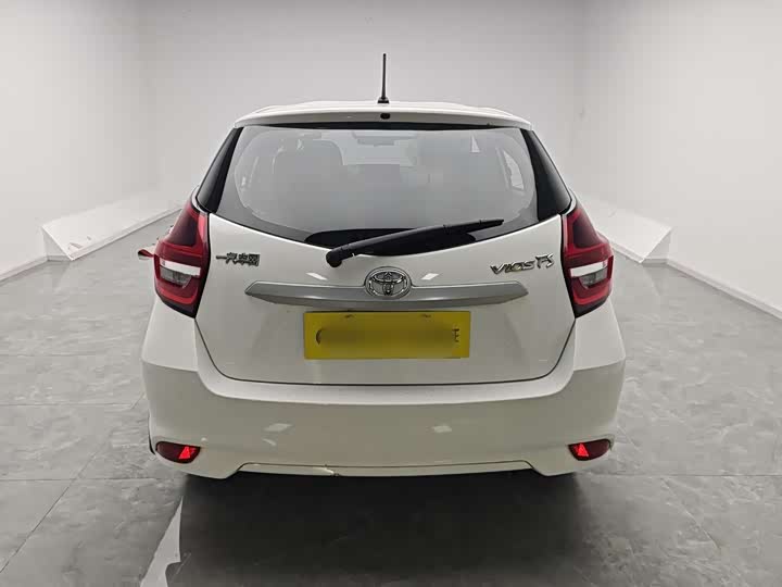 Фото 8 - Toyota Vios FS