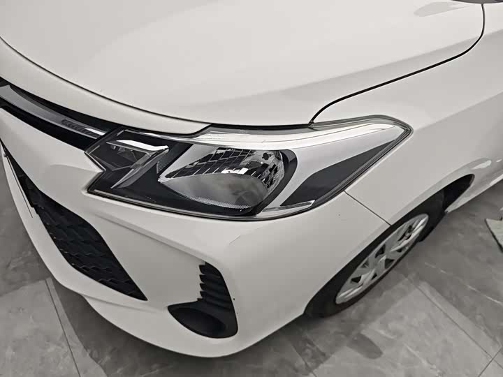 Фото 9 - Toyota Vios FS