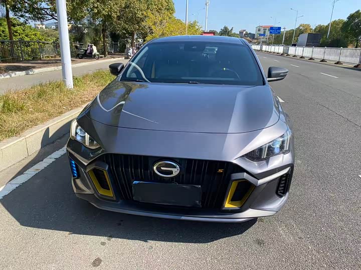 Фото 2 - GAC Trumpchi Empow R