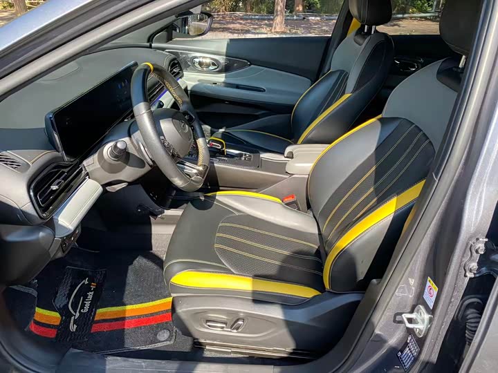 Фото 4 - GAC Trumpchi Empow R