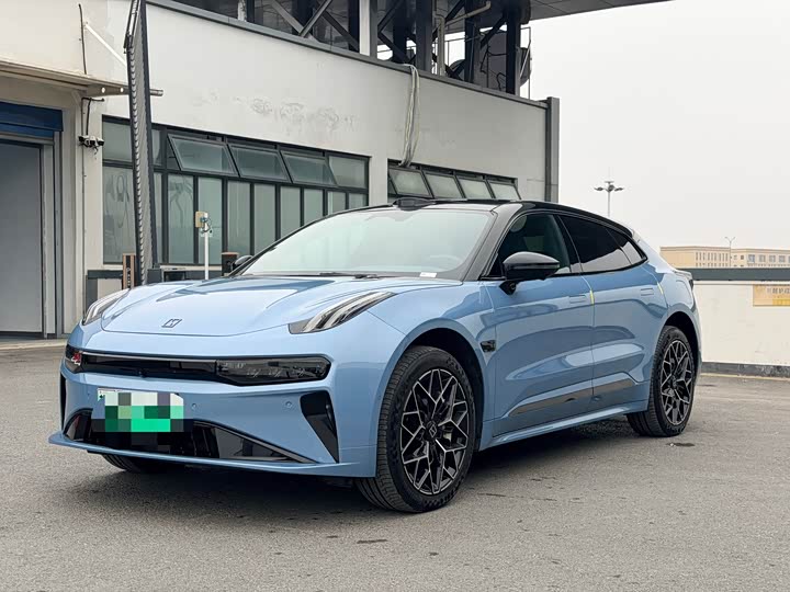 Фото 1 - Zeekr 001