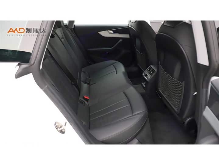 Фото 8 - Audi A5