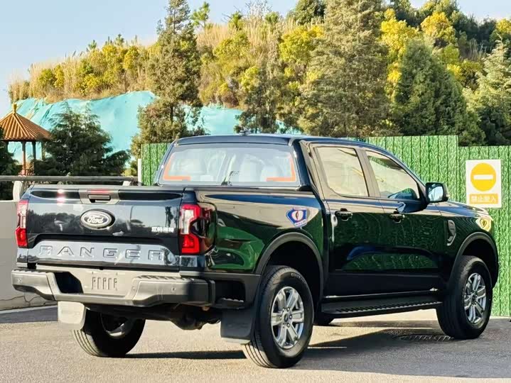 Фото 6 - Ford Ranger