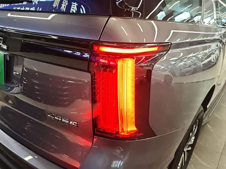 Фото 8 - Haval H5