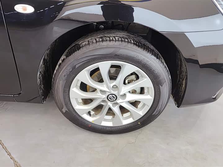 Фото 6 - Nissan Sylphy