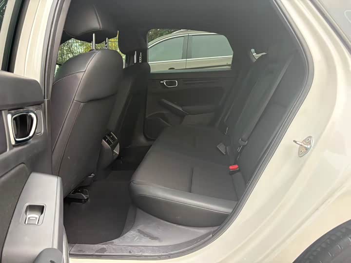 Фото 6 - Honda Civic