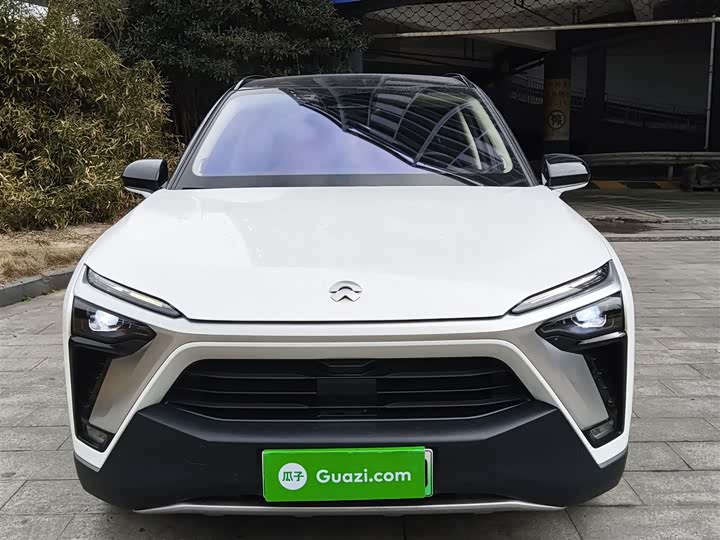 Фото 3 - Nio ES8