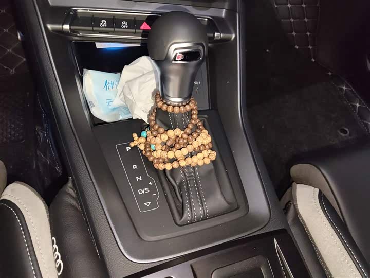 Фото 7 - Audi Q3