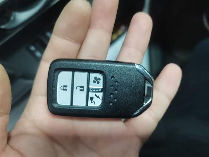 Фото 9 - Honda CR-V Hybrid