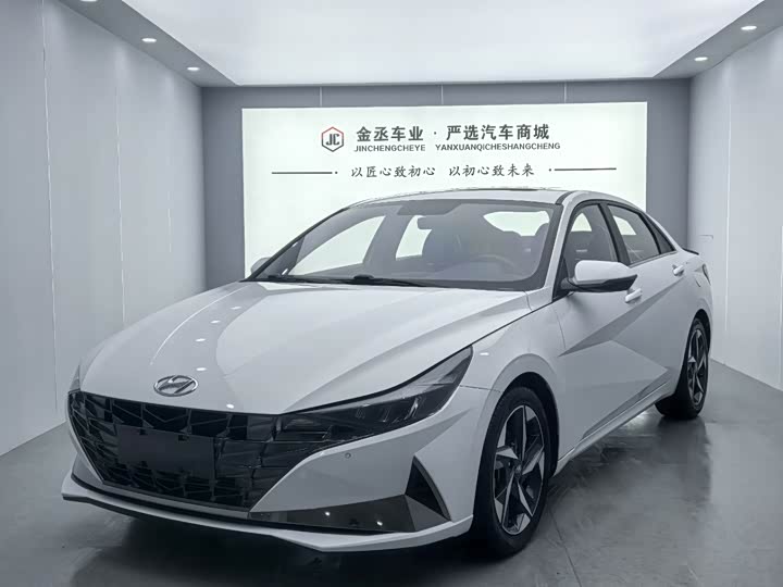 Фото 1 - Hyundai Elantra N line