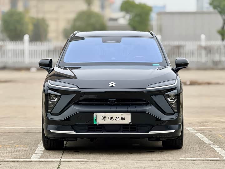 Фото 1 - Nio ES6