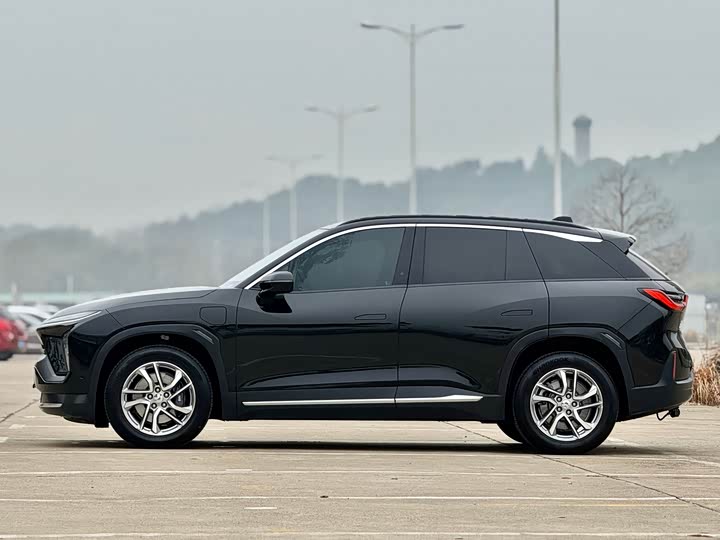 Фото 4 - Nio ES6