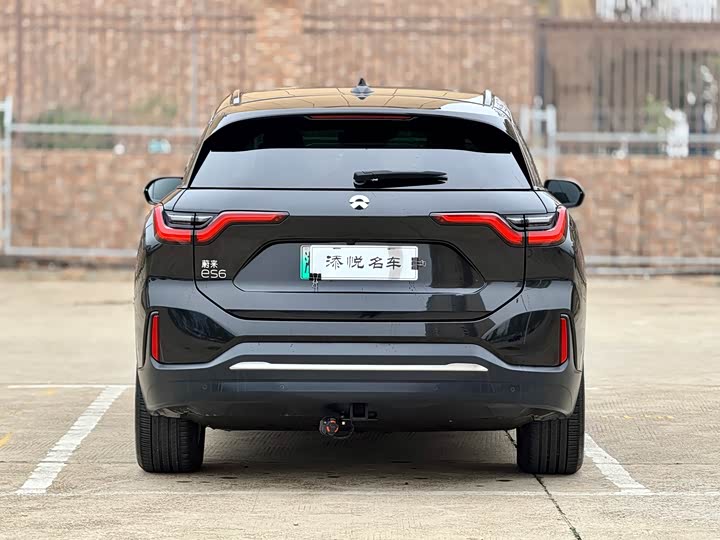 Фото 6 - Nio ES6