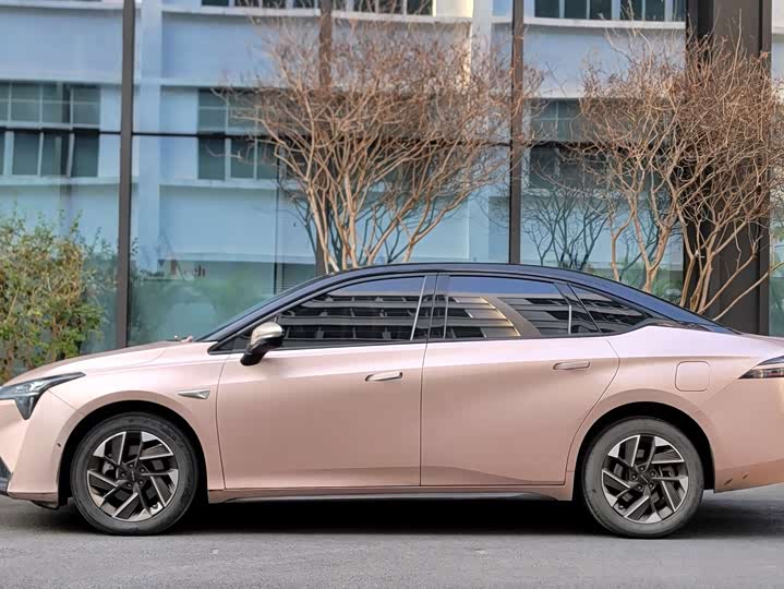 Фото 3 - GAC Aion S Plus