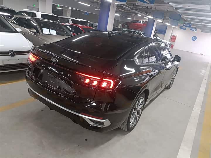 Фото 7 - Ford Mondeo