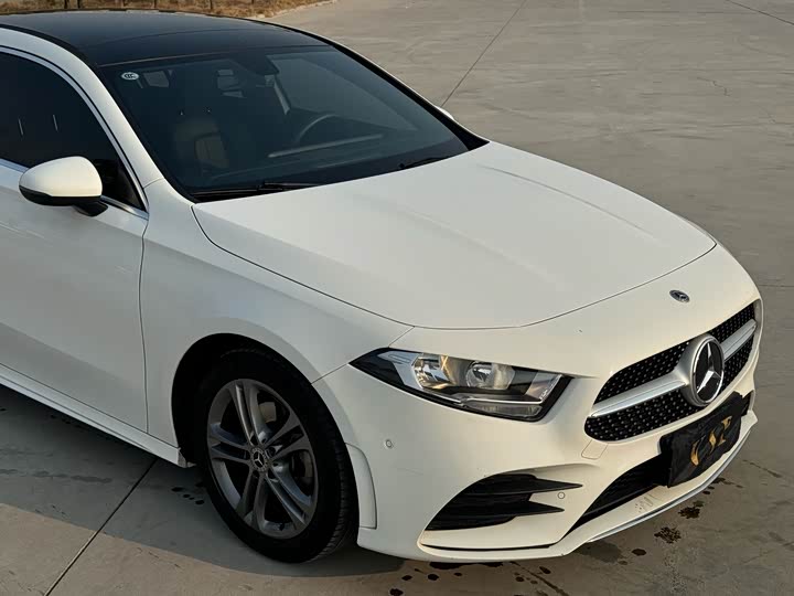 Фото 3 - Mercedes-Benz A-Class