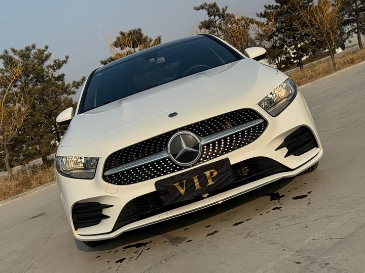 Фото 4 - Mercedes-Benz A-Class