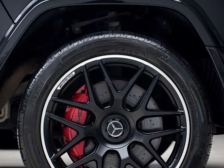 Фото 8 - Mercedes-Benz G-Class AMG