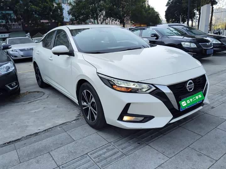 Фото 4 - Nissan Sylphy