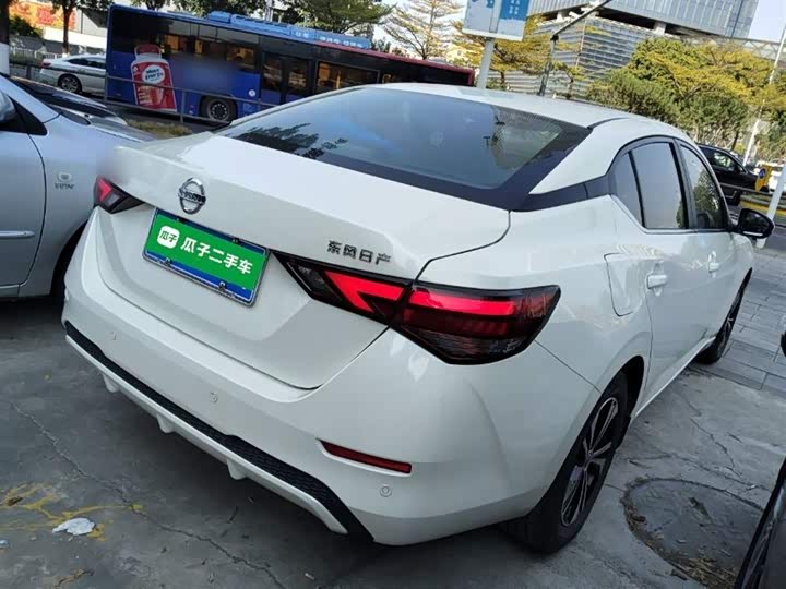 Фото 7 - Nissan Sylphy