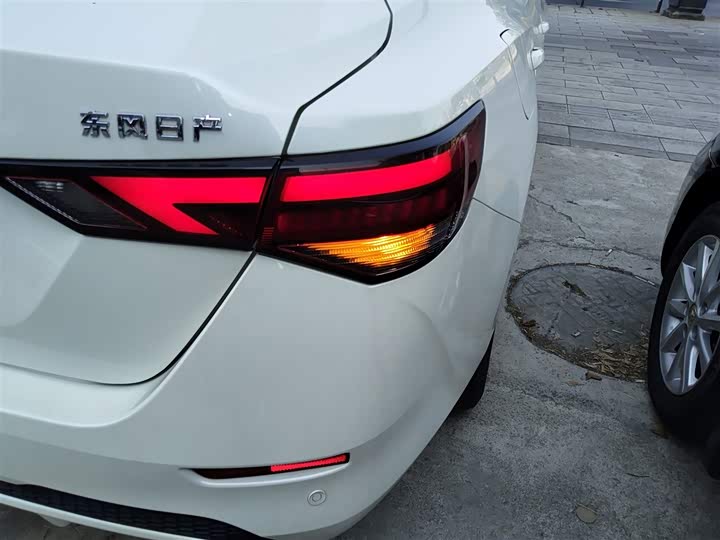 Фото 8 - Nissan Sylphy