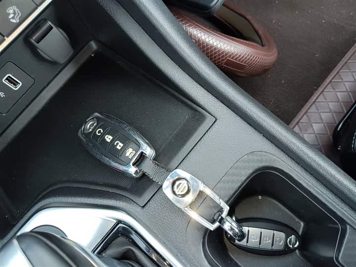 Фото 9 - Nissan Sylphy